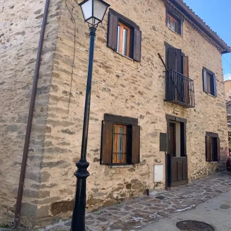 Alojamiento con encanto en La Hiruela, en plena Sierra del Rincón