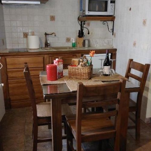 Cocina moderna y completamente equipada en El Tinao de La Hiruela